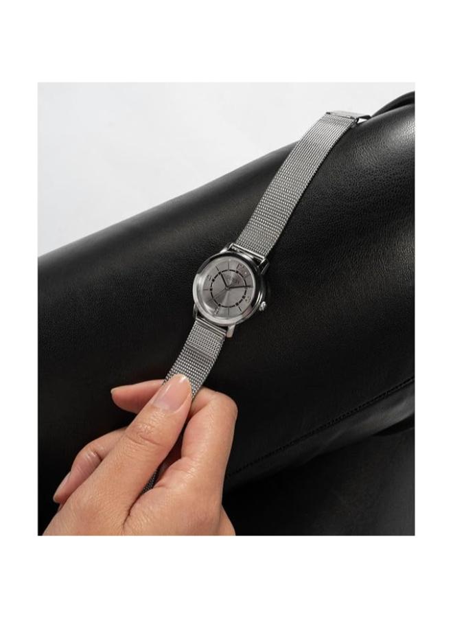 جس ساعة يد نسائية ستانلس ستيل بقرص فضي تناظرية من جيس - Image 5